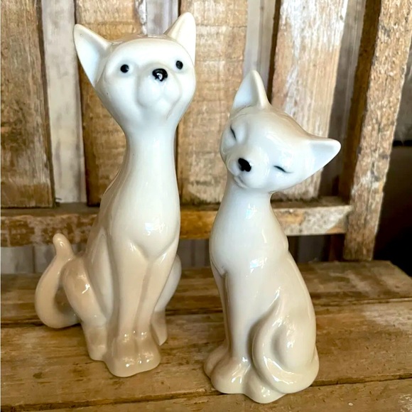 Vintage Pair of Otagiri Sitting Porcelain Siamese Cats Made in Japan NEW - Picture 2 of 2